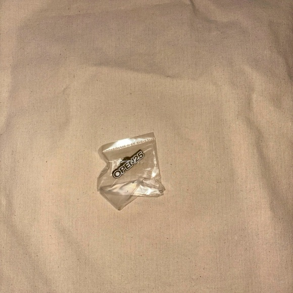 NEW 30th Anniversary eBay Open 2025 swag natural cotton tote bag & enamel pin - Picture 2 of 7